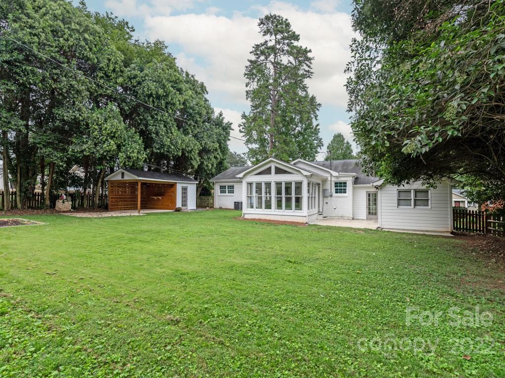 1115 Barkley Road Charlotte, NC 28209 - Photo 42 of 45 Gallery Image 42