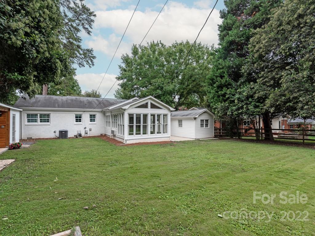 1115 Barkley Road Charlotte, NC 28209 - Photo 43 of 45 Gallery Image 43