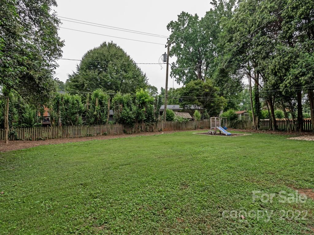 1115 Barkley Road Charlotte, NC 28209 - Photo 44 of 45 Gallery Image 44