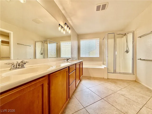 $1,995 | 8125 Celina Hills Street, Las Vegas, NV 89131