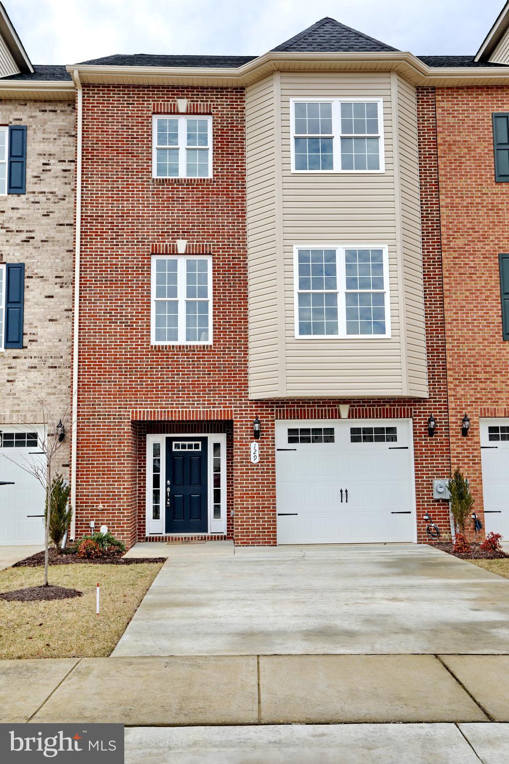 1056 Rye La La Plata, MD 20646 - Photo 2 of 82