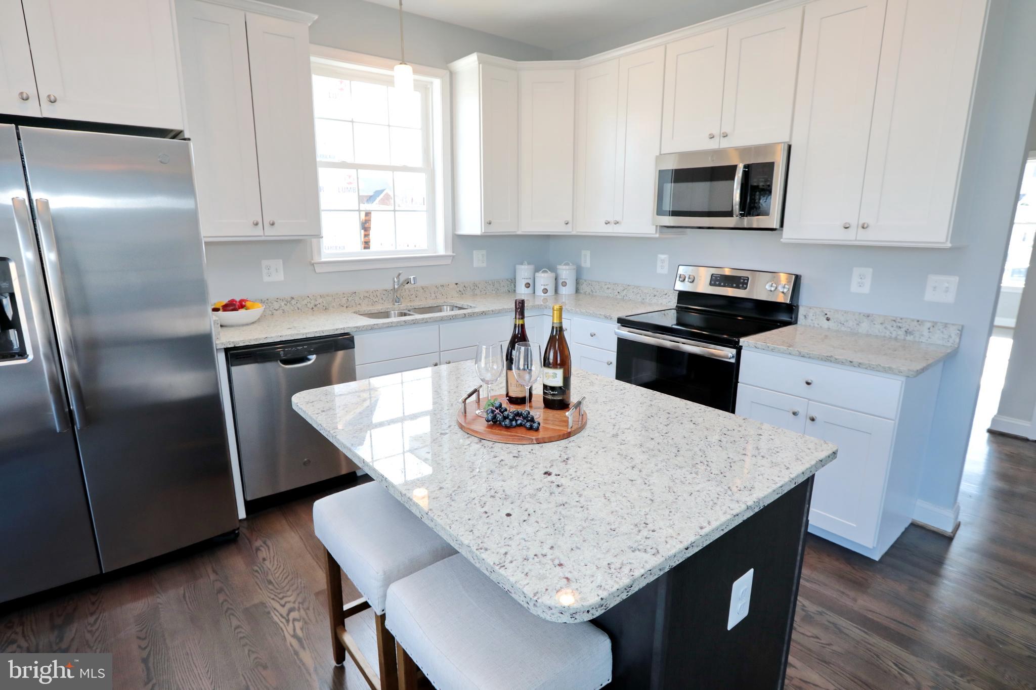 1056 Rye La La Plata, MD 20646 - Photo 15 of 82
