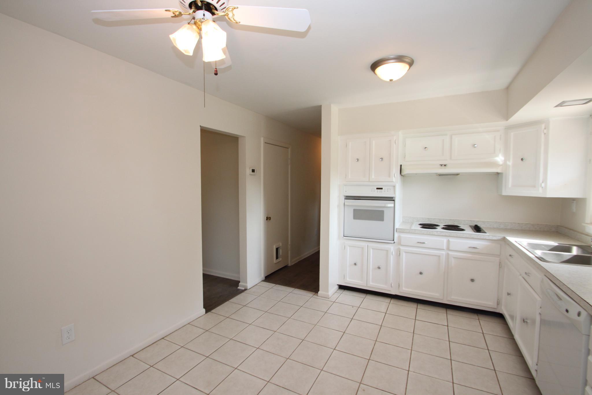 7147 Rixeyville Road Rixeyville, VA 22737 - Photo 7 of 20 Kitchen