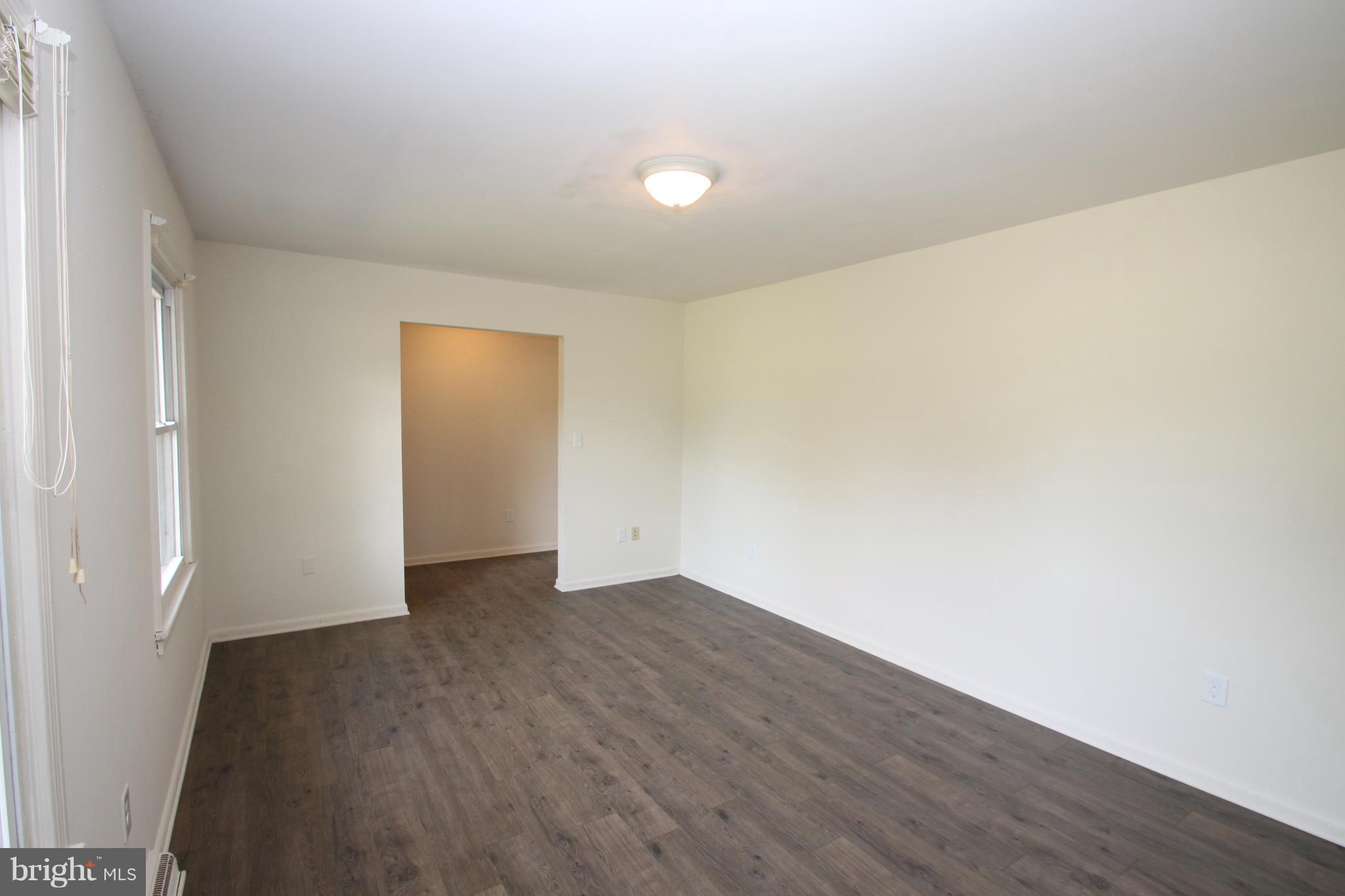 7147 Rixeyville Road Rixeyville, VA 22737 - Photo 10 of 20 Living Room
