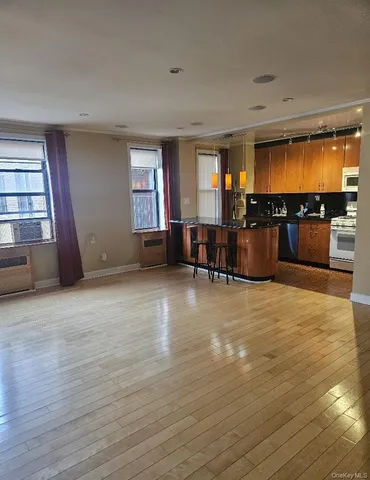 $2,500 | 105-15 66th Avenue, Unit 3F | Forest Hills