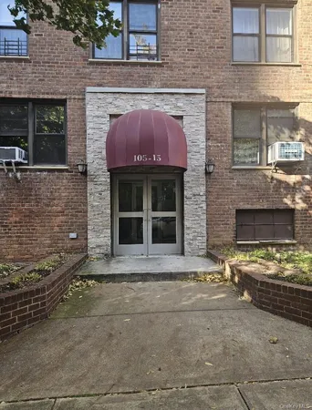 $2,200 | 105-15 66th Avenue, Unit 3F | Forest Hills