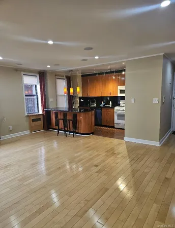 $2,200 | 105-15 66th Avenue, Unit 3F | Forest Hills