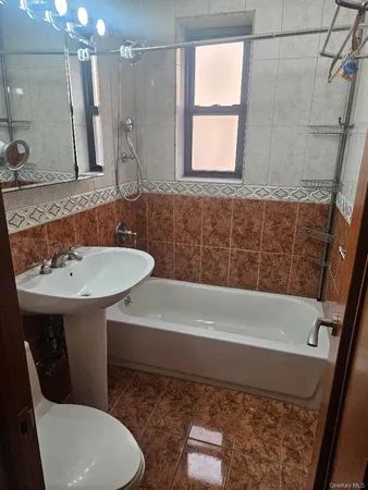 $2,200 | 105-15 66th Avenue, Unit 3F | Forest Hills