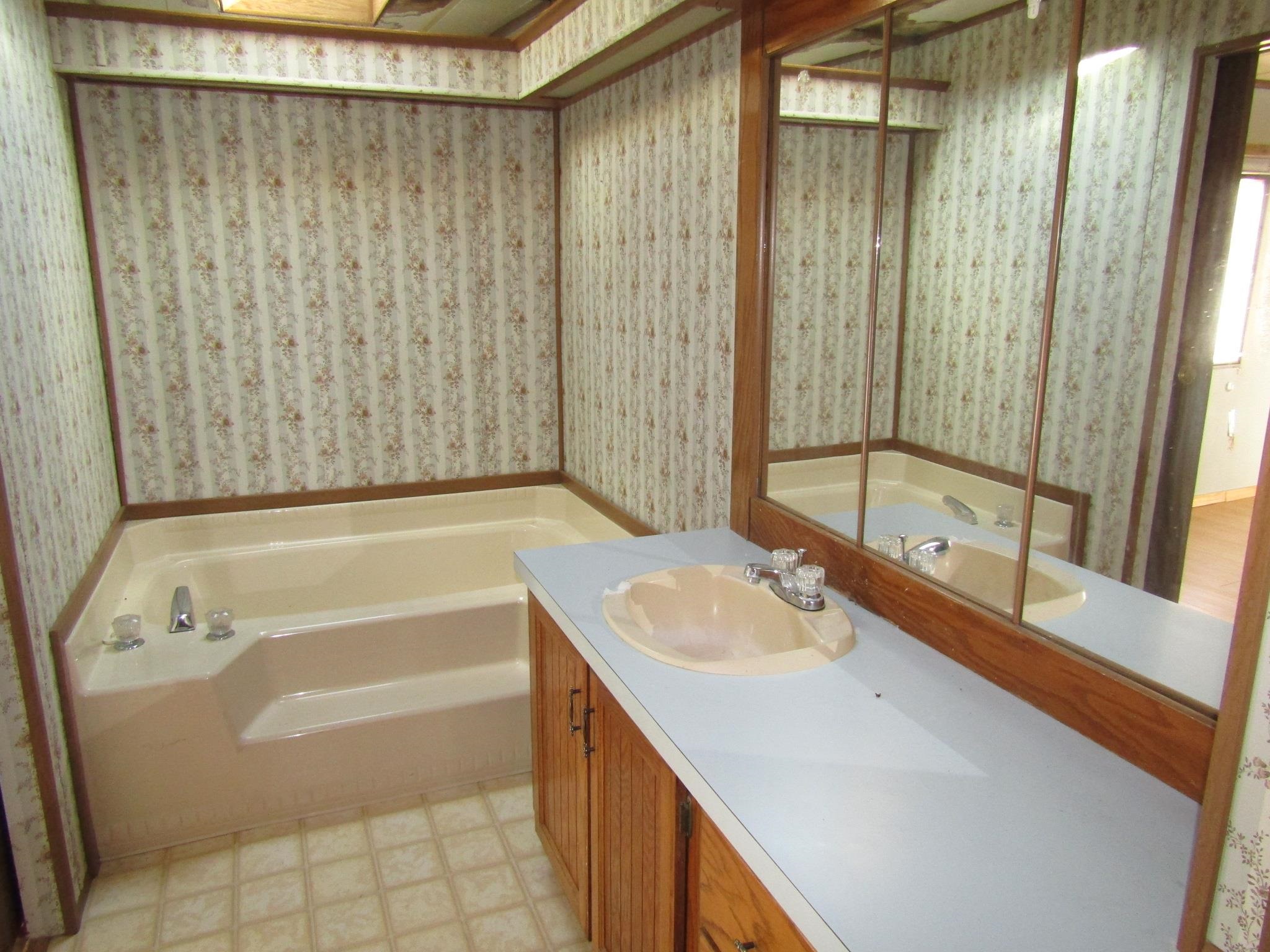 146 Perley Road Berkshire, VT 05447 - Photo 13 of 55 Gallery Image 13