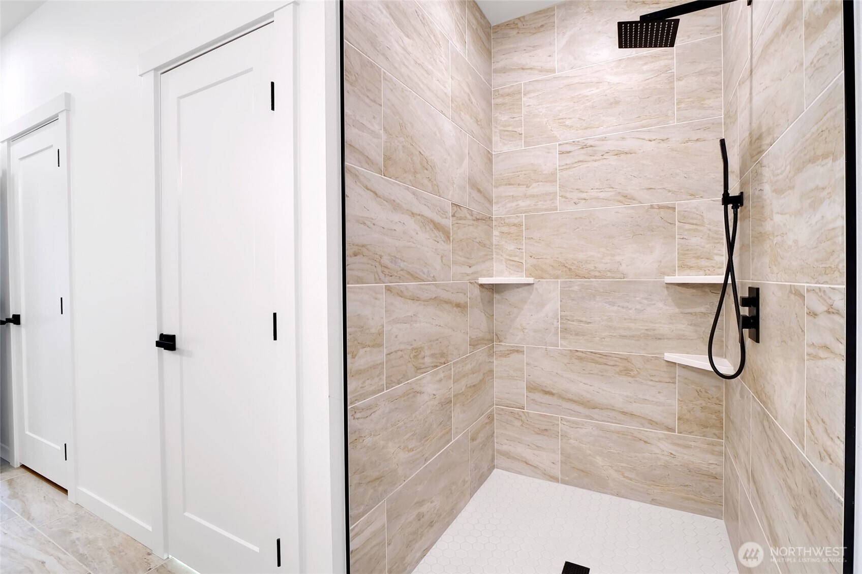11 Parkside Loop Southeast Ephrata, WA 98823 - Photo 27 of 40 a bathroom with a shower