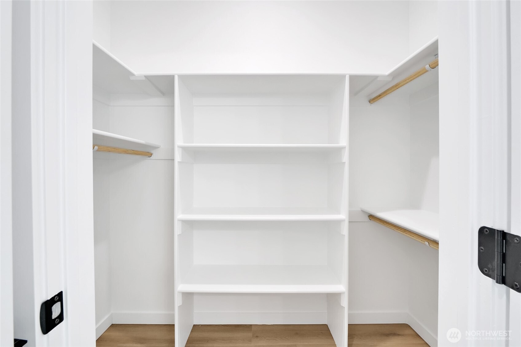 11 Parkside Loop Southeast Ephrata, WA 98823 - Photo 29 of 40 a view of an empty walk in closet