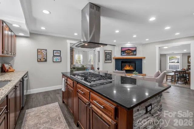 $550,000 | 603 West Wilson Avenue, Mooresville, NC 28115