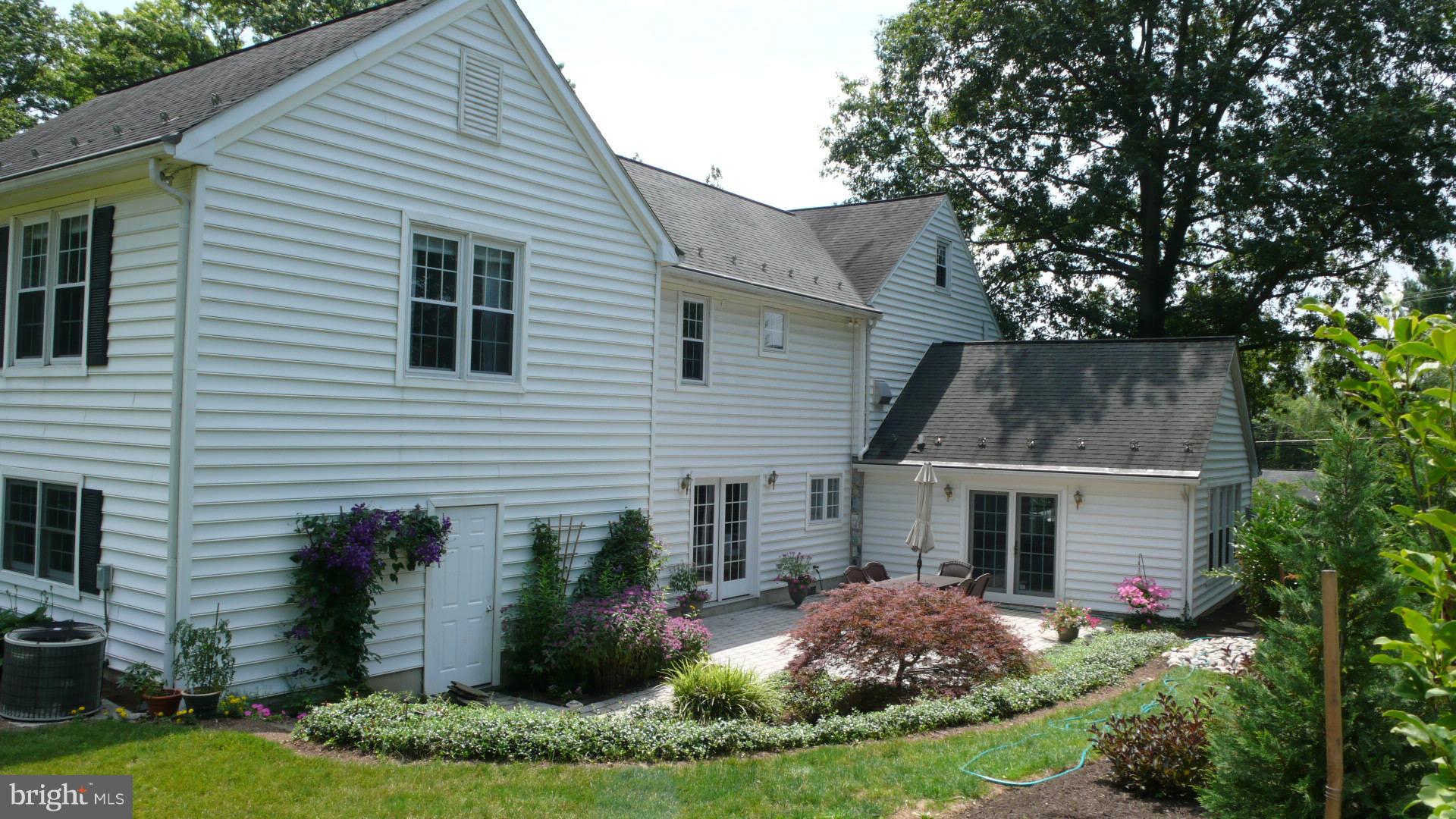 151 Delp Road Lancaster, PA 17601 - Photo 5 of 52 Gallery Image 5