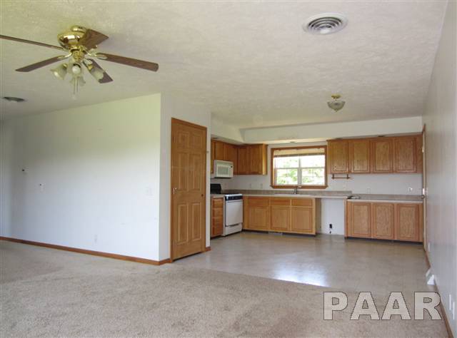 1296 Lourdes Road Metamora, IL 61548 - Photo 8 of 14