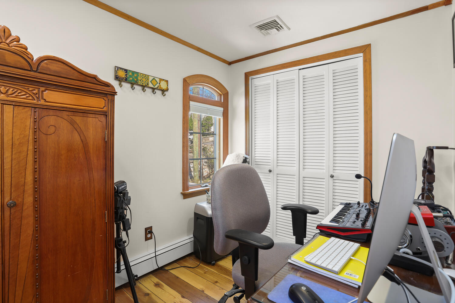 14 Spring Grove Street Darien, CT 06820 - Photo 26 of 41 022-023-023-1500x1000