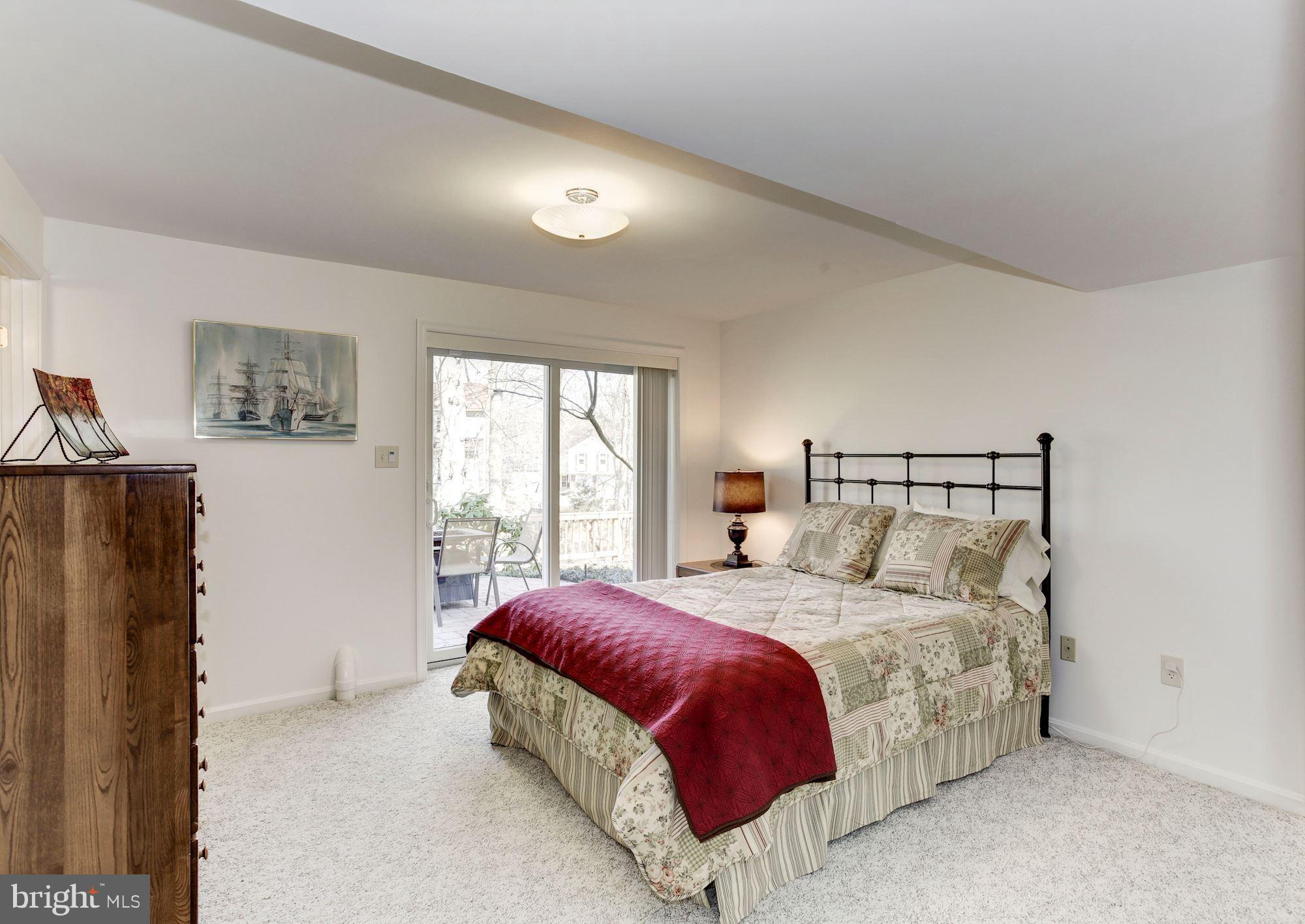 8294 Lindside Way Springfield, VA 22153 - Photo 22 of 30 Bedroom