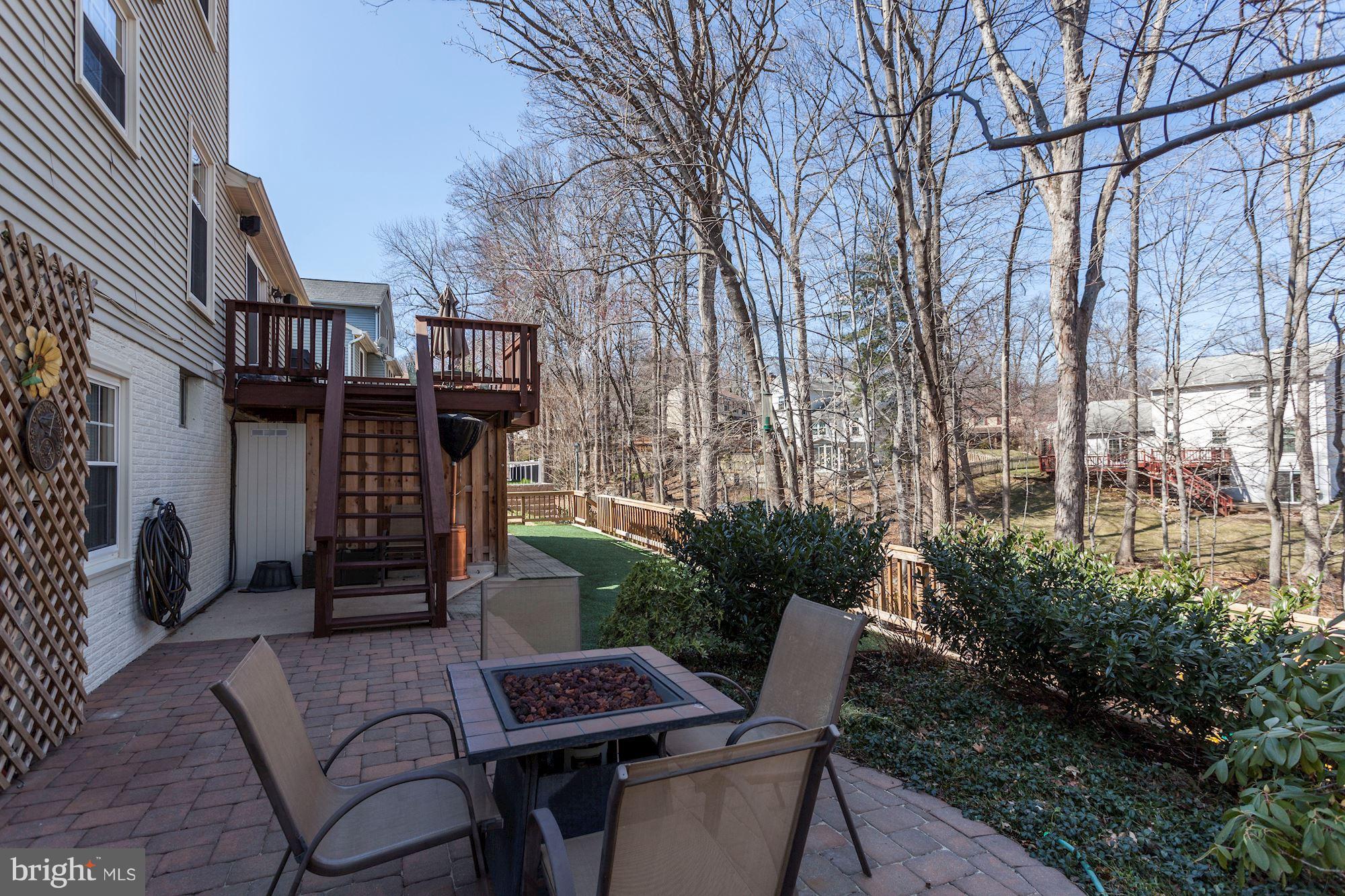 8294 Lindside Way Springfield, VA 22153 - Photo 25 of 30 Exterior (Rear)