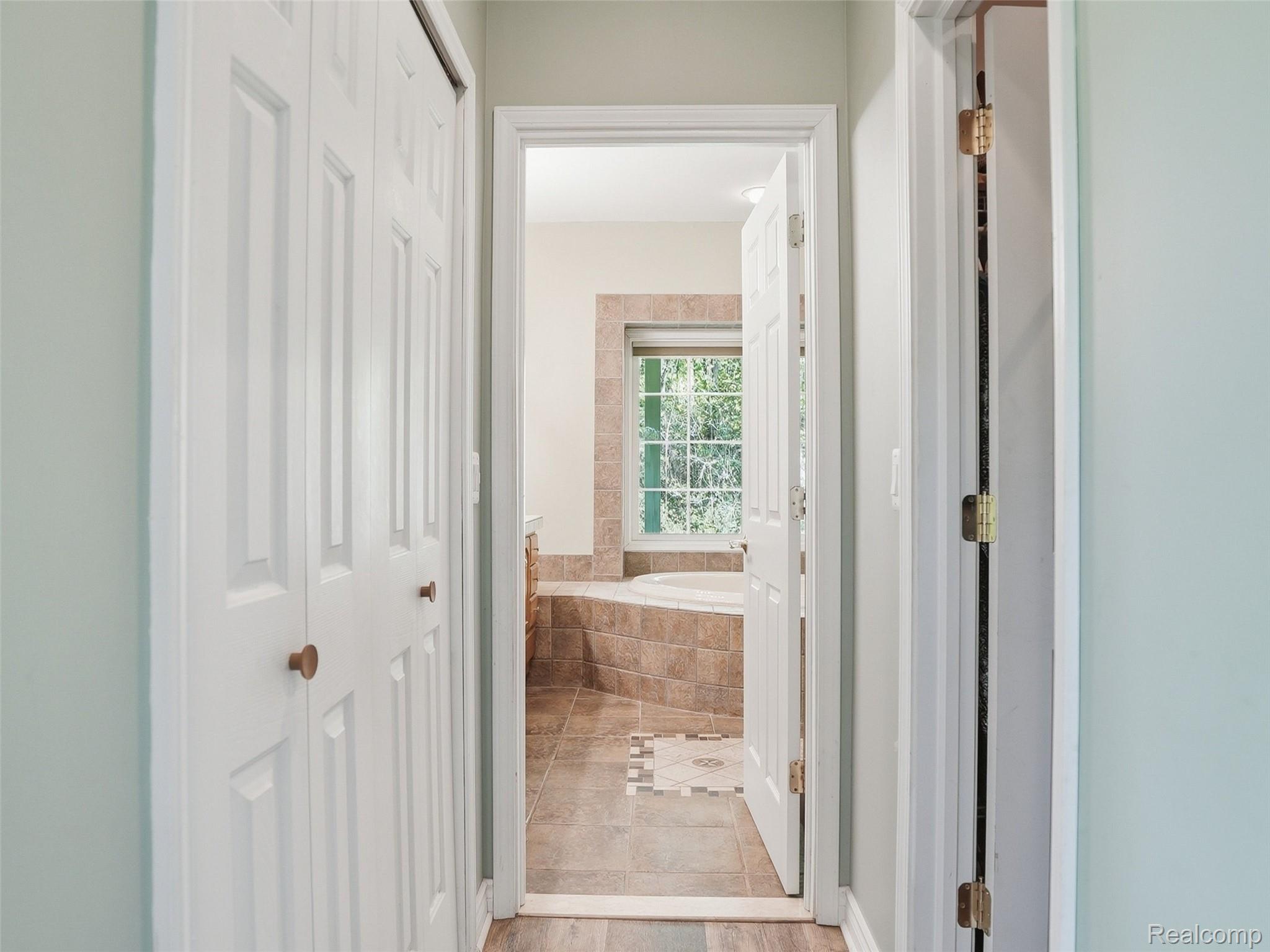5790 Roberts Road Marine City, MI 48039 - Photo 45 of 72 46-DSC08628.jpg