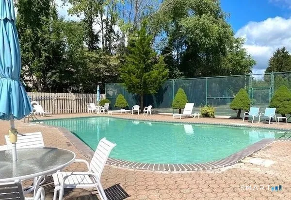 $377,000 | 15 Abel Crossing, Norwich, CT 06360