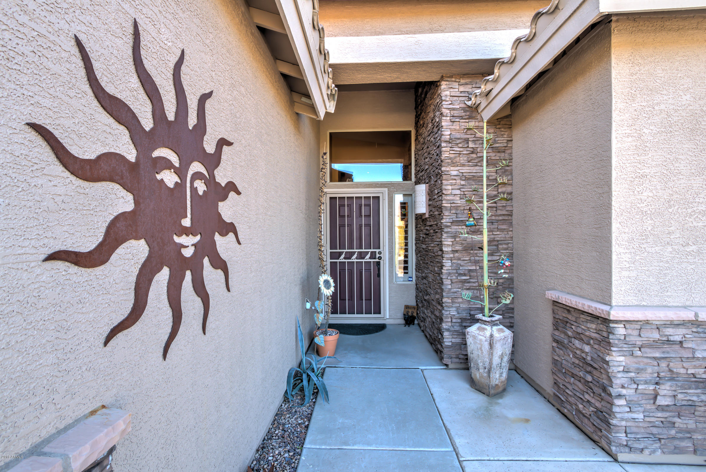 7521 Rugged Ironwood Road Gold Canyon, AZ 85118 - Photo 3 of 32 Inviting Entry!