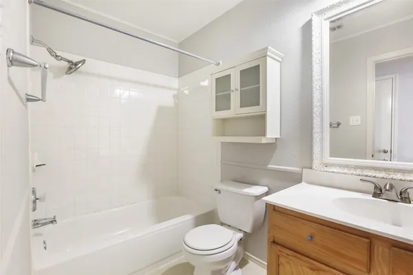 $1,895 | 15204 Drusilla's Drive, Pflugerville, TX 78660