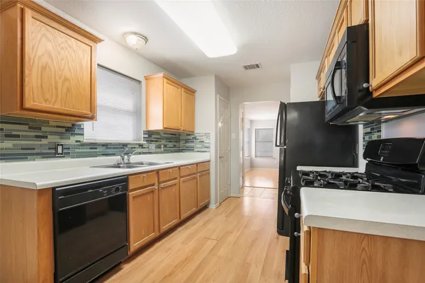 $1,895 | 15204 Drusilla's Drive, Pflugerville, TX 78660