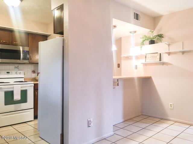 1620 North Wilmot Road, Unit S341 Tucson, AZ 85712 - Photo 3 of 19