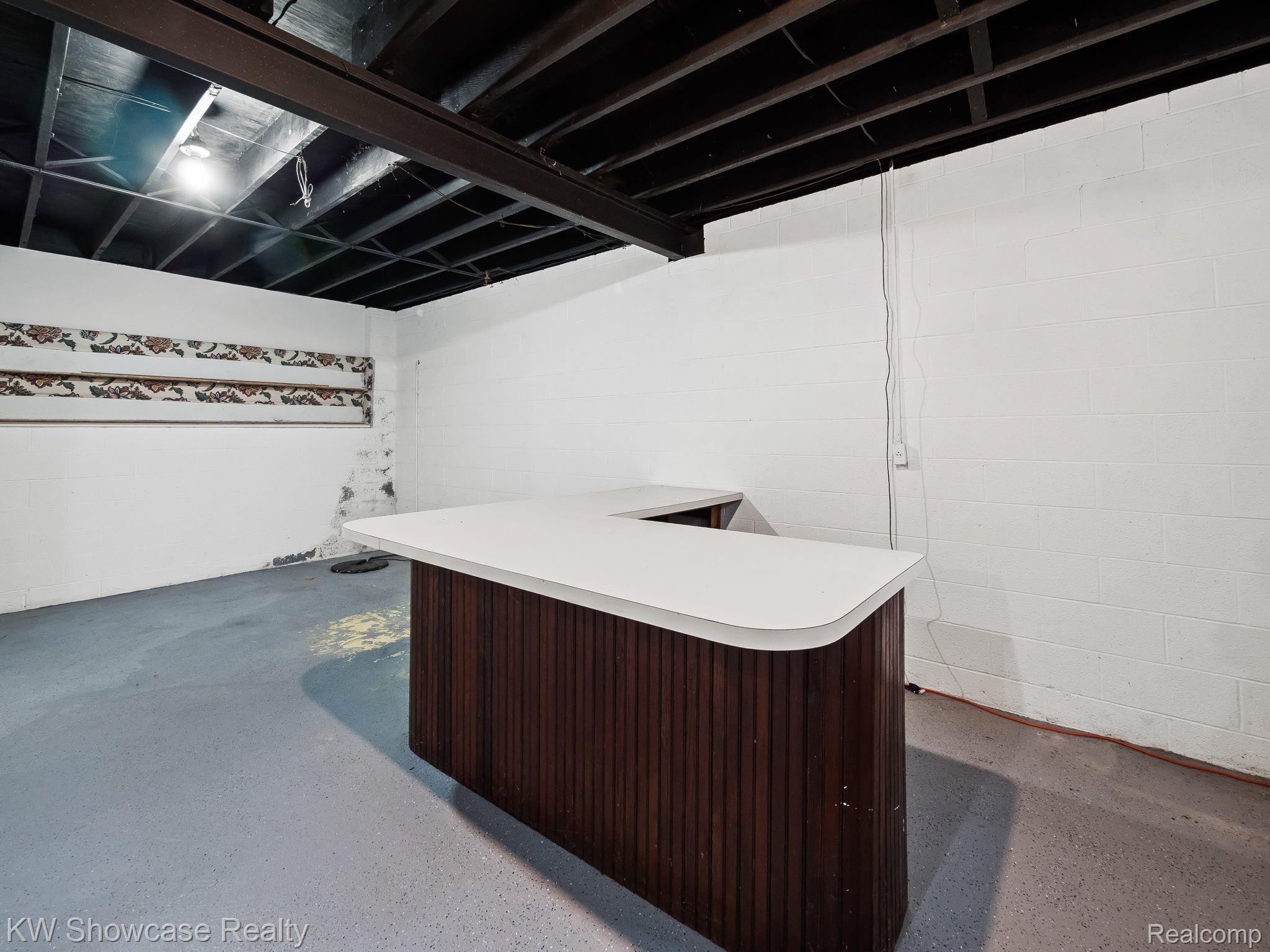 450 Lone Tree Road Highland, MI 48357 - Photo 52 of 56 Gallery Image 52