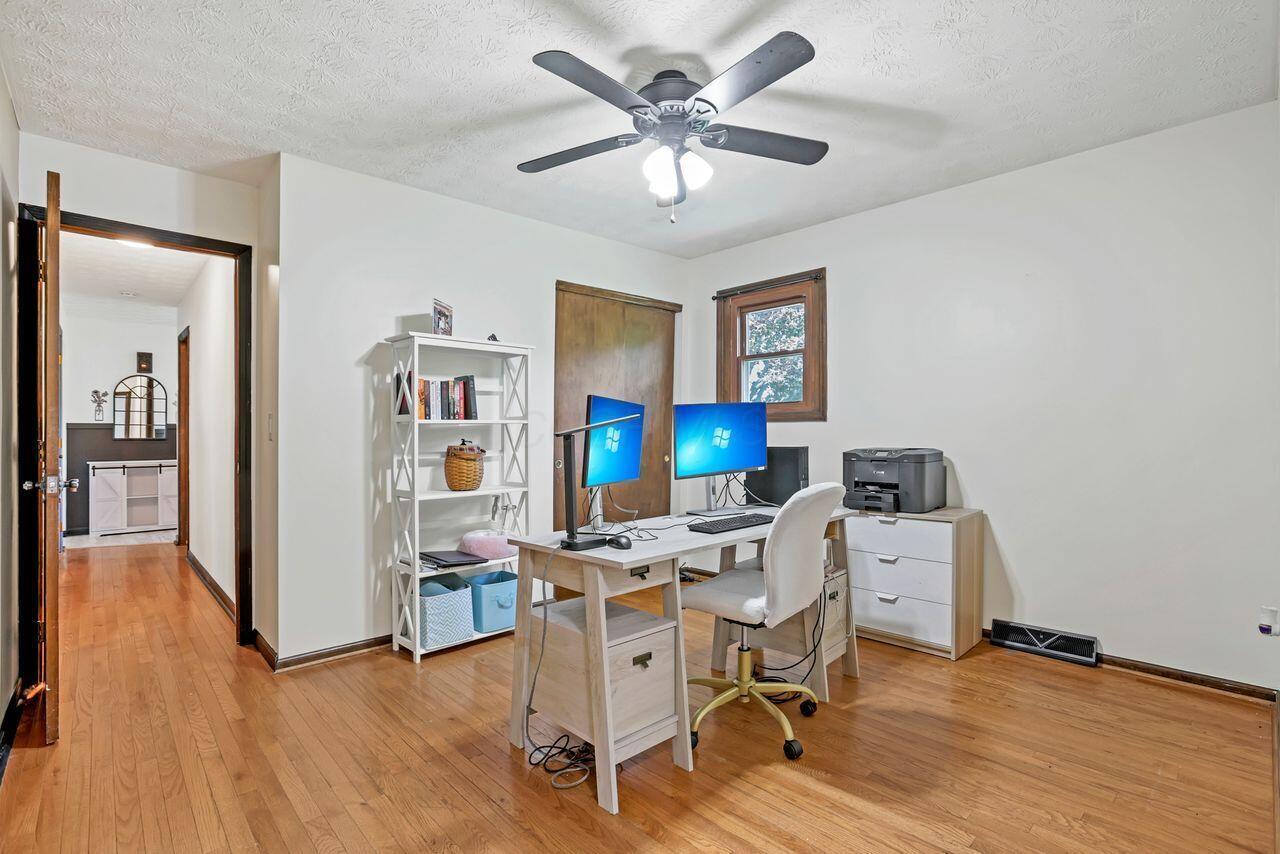 6179 Gay Road Orient, OH 43146 - Photo 27 of 56 Office