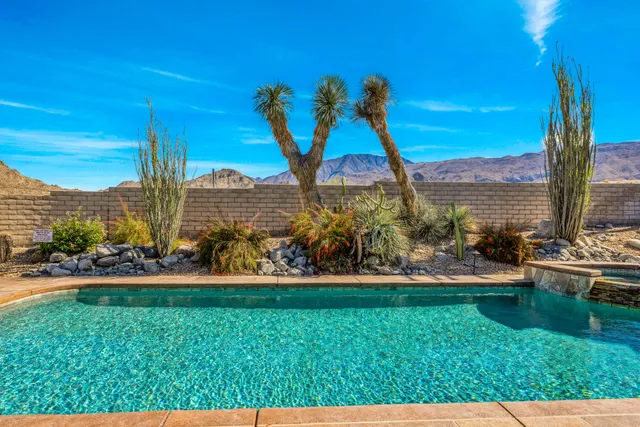 $11,000 | 54965 Avenida Vallejo, La Quinta, CA 92253