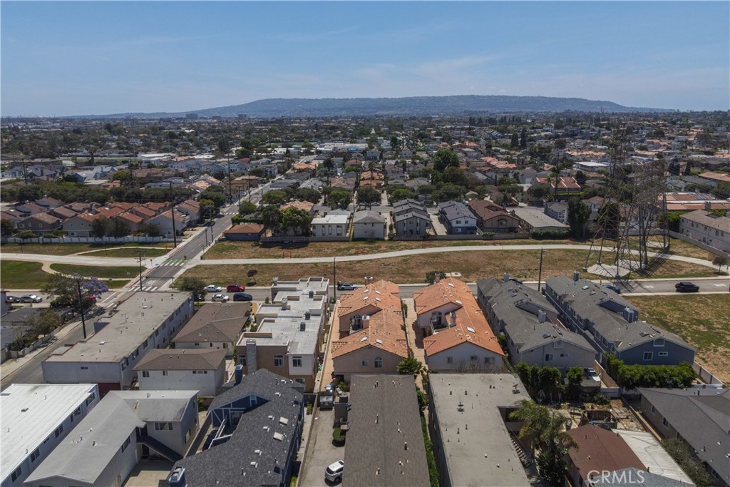 2517 Rockefeller Lane, Unit B Redondo Beach, CA 90278 - Photo 32 of 36