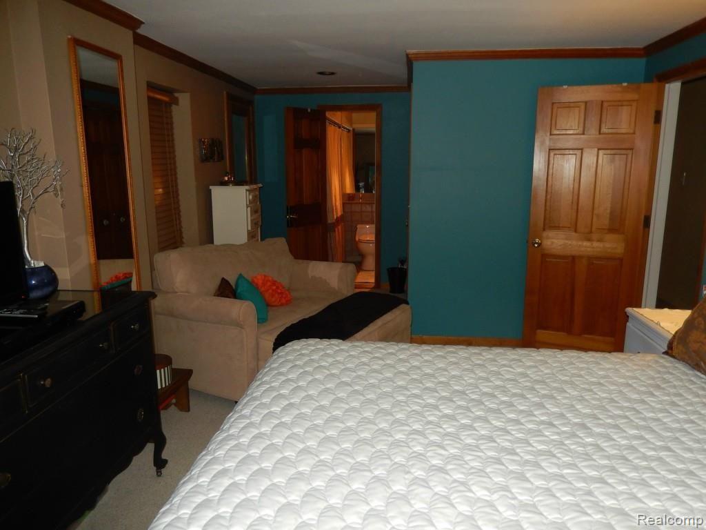 1225 Seville Road Rochester, MI 48309 - Photo 8 of 14 Berg Home SevilleHome 040.jpg