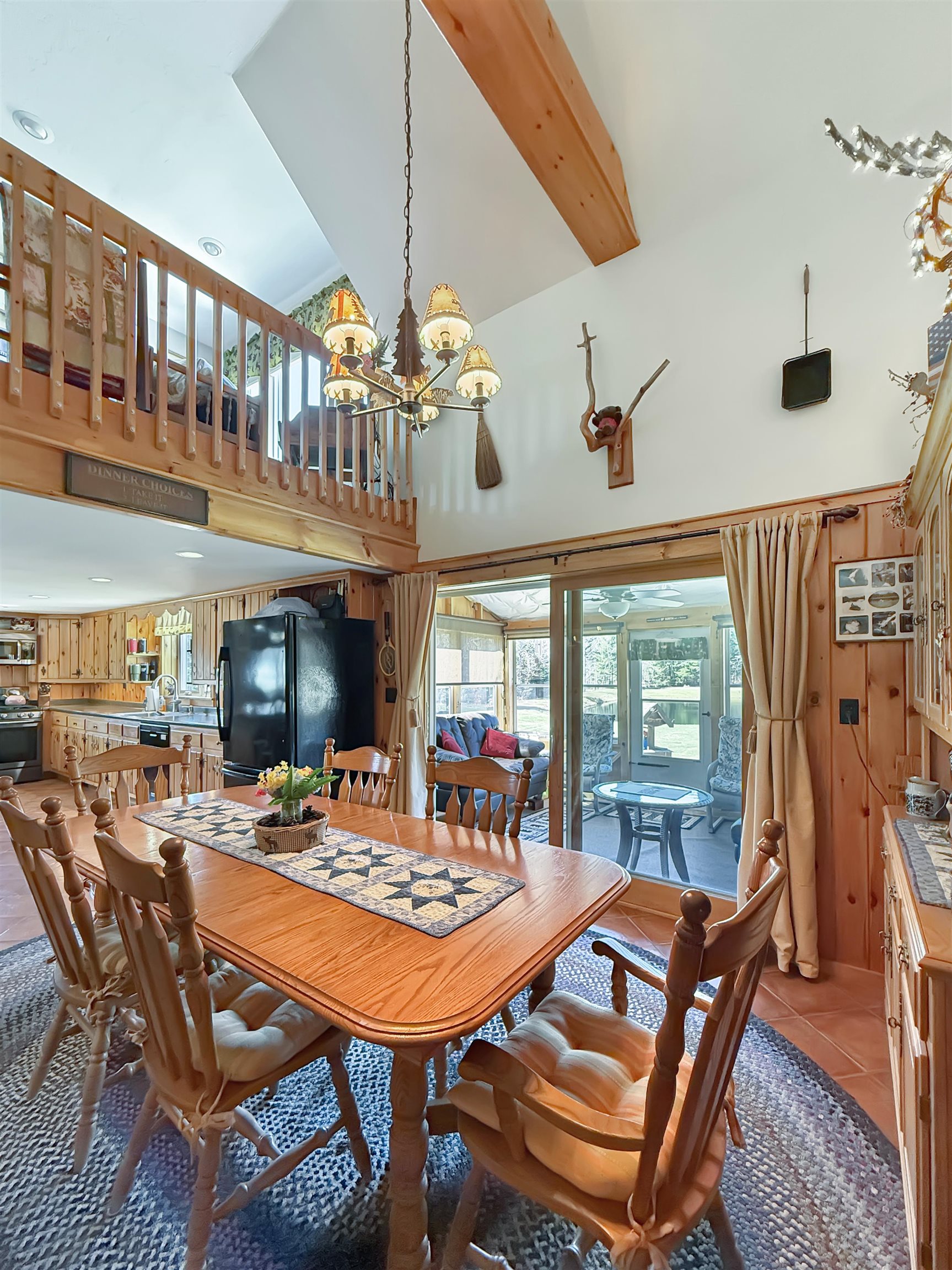 61 Old Country Lane Pittsburg, NH 03592 - Photo 7 of 48