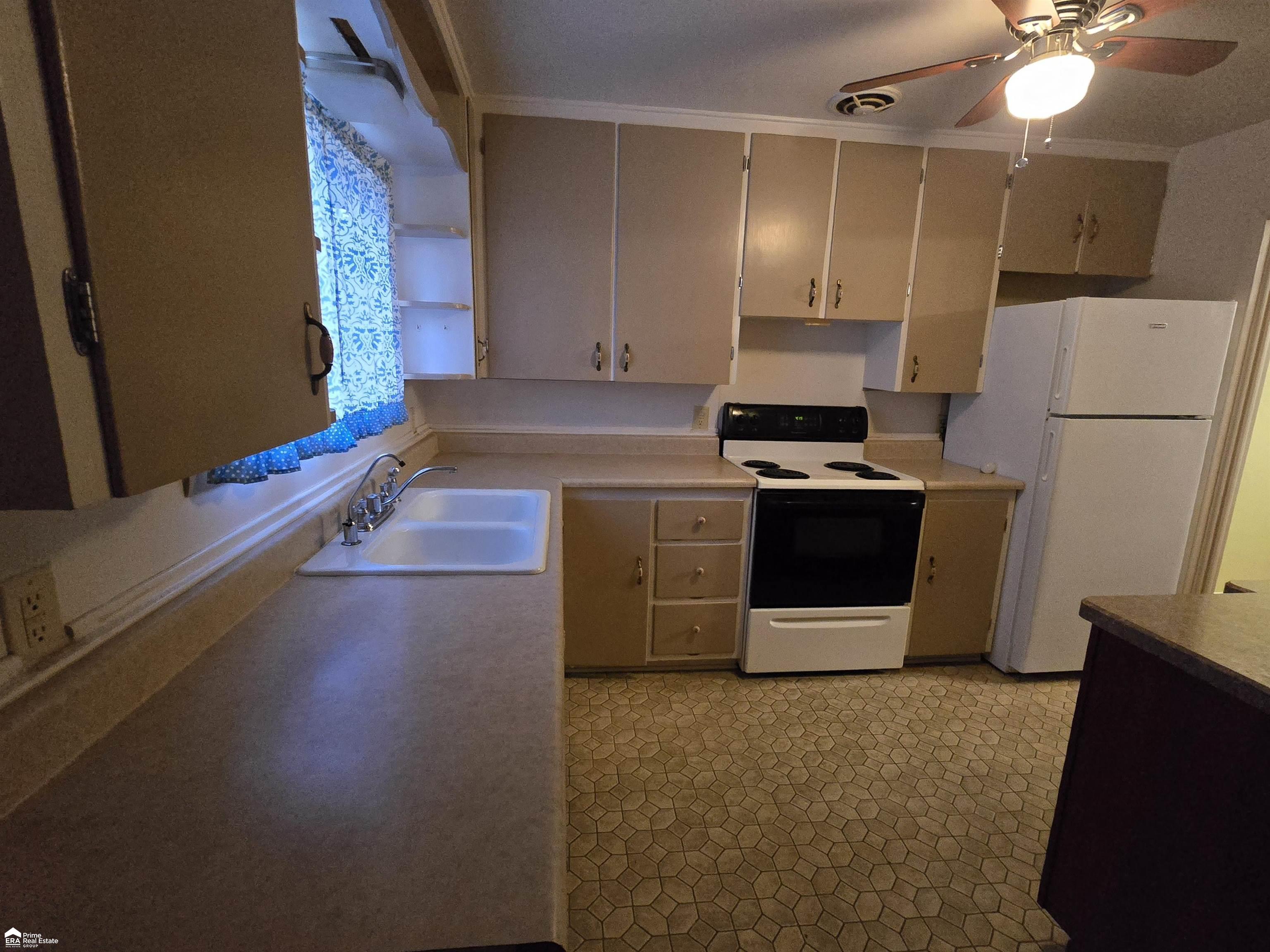 5480 North Jennings Road Flint, MI 48504 - Photo 3 of 17