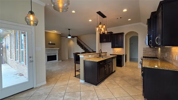 $2,800 | 1216 Matthew Hills Lane, Spring, TX 77386