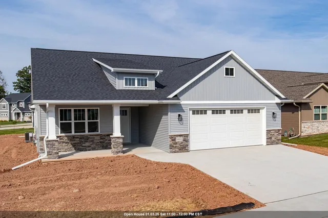 $509,900 | N9053 Southtowne Drive, Menasha, WI 54952