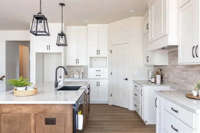 $509,900 | N9053 Southtowne Drive, Menasha, WI 54952