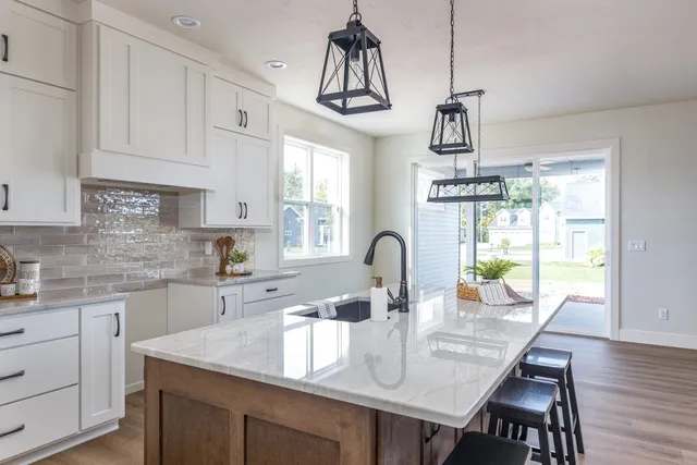 $509,900 | N9053 Southtowne Drive, Menasha, WI 54952