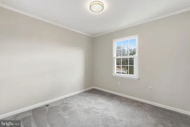 $2,800 | 6739 Rockledge Place, Centreville, VA 20121