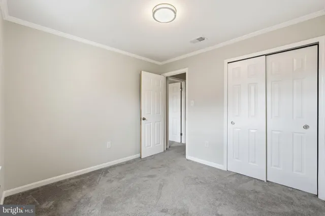 $2,800 | 6739 Rockledge Place, Centreville, VA 20121