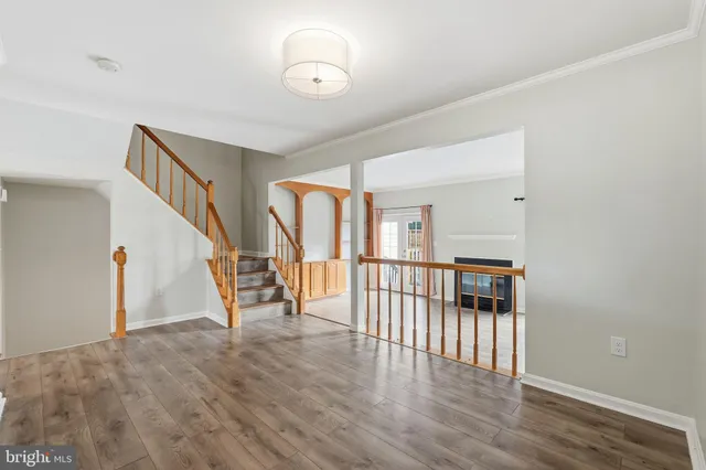 $2,800 | 6739 Rockledge Place, Centreville, VA 20121