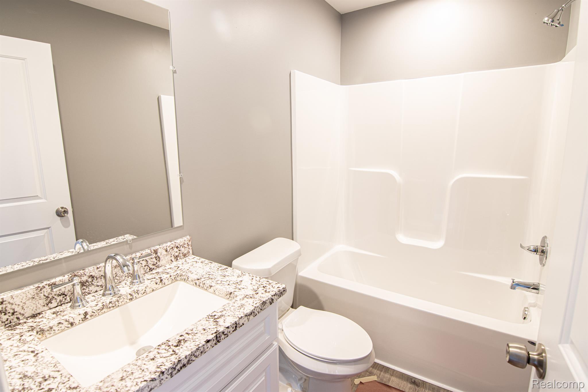 15390 Bird Road Linden, MI 48451 - Photo 11 of 18 Gallery Image 11