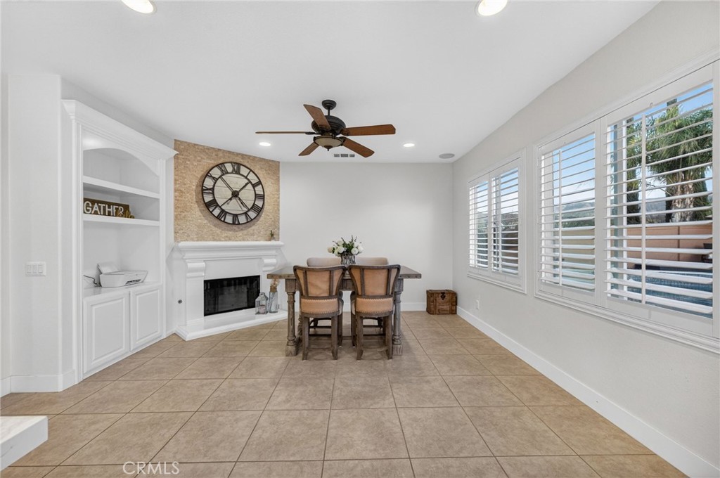 45055 Rutherford Street Temecula, CA 92592 - Photo 11 of 70