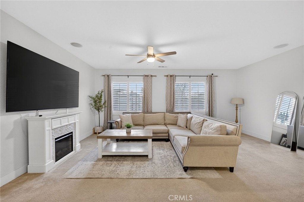 45055 Rutherford Street Temecula, CA 92592 - Photo 9 of 70