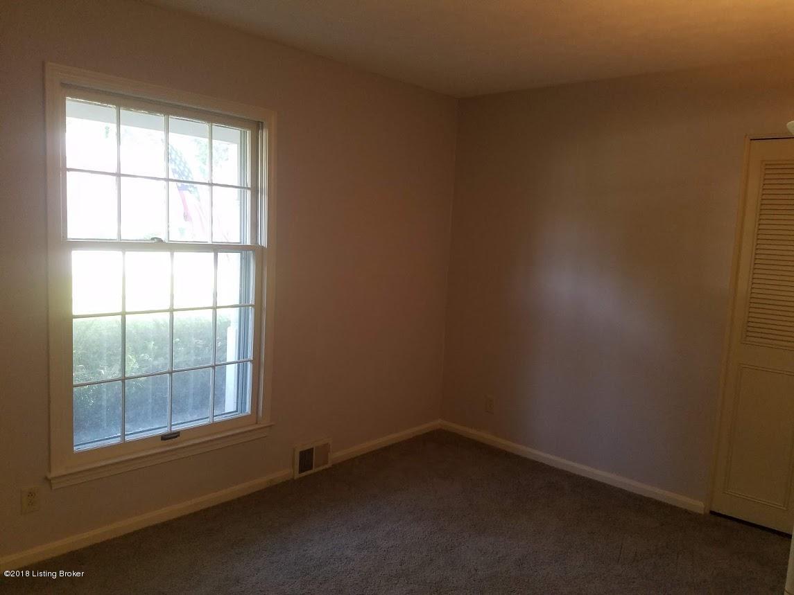 808 Echo Bridge Road Louisville, KY 40243 - Photo 18 of 23 Bedroom 4