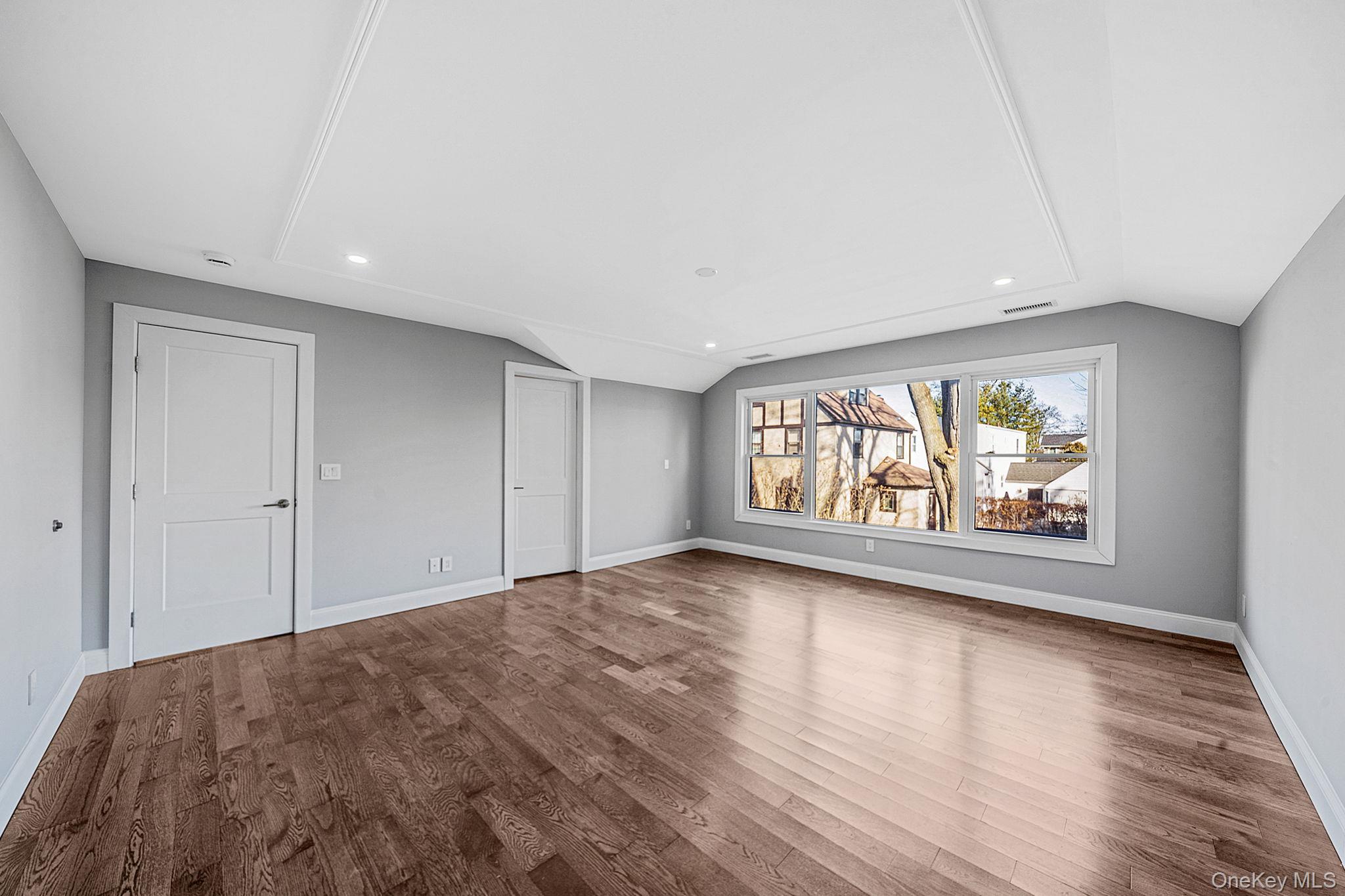 141 Wilmot Road Scarsdale, NY 10583 - Photo 25 of 49