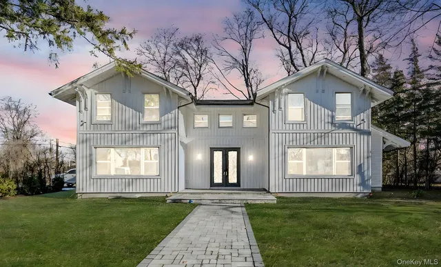 $2,200,000 | 141 Wilmot Road, Scarsdale, NY 10583