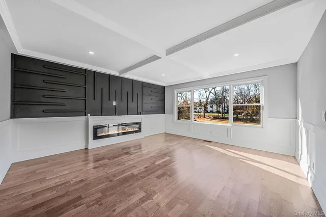 $2,200,000 | 141 Wilmot Road, Scarsdale, NY 10583