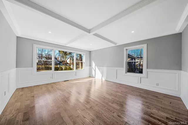 $2,200,000 | 141 Wilmot Road, Scarsdale, NY 10583