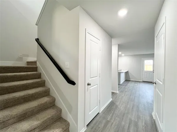 $2,200 | 872 Eagles Nest Drive, Cleburne, TX 76031